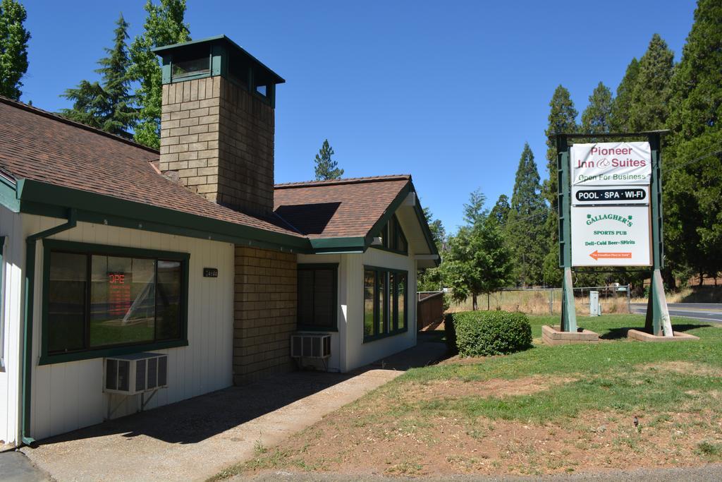 Pioneer Inn & Suites Volcano Kültér fotó