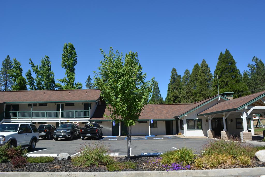 Pioneer Inn & Suites Volcano Kültér fotó