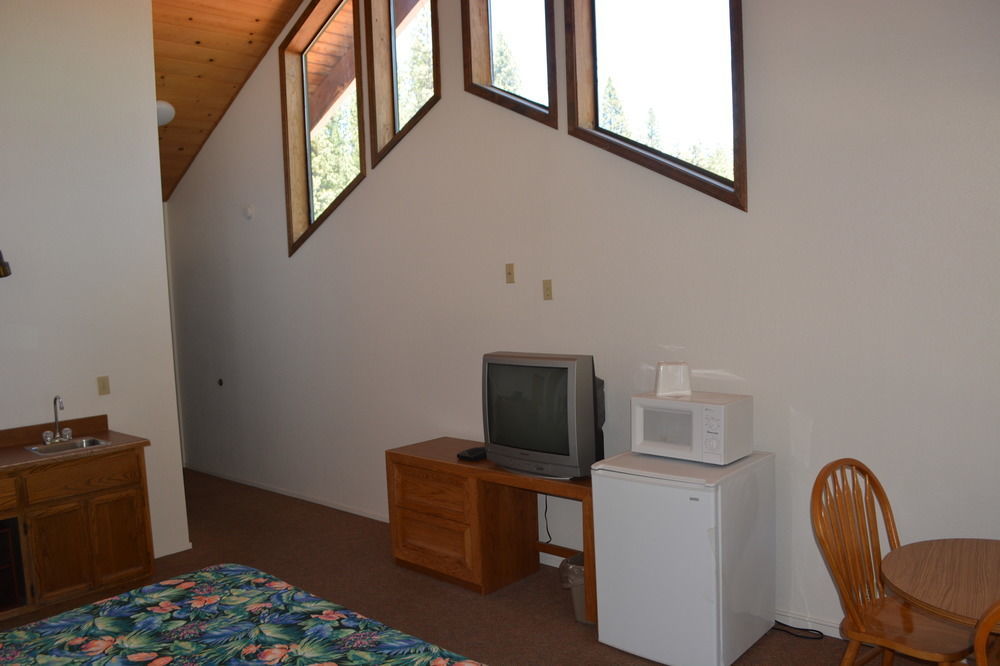 Pioneer Inn & Suites Volcano Kültér fotó